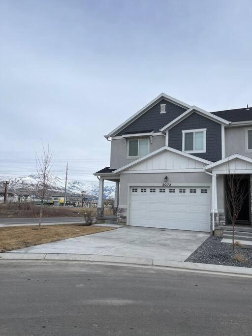 Brand New 3-Beds Stylish Entire House At Lehi Villa Exterior photo